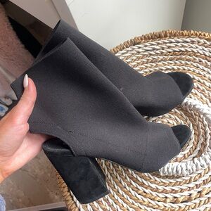 Steve Madden chunky boot heel